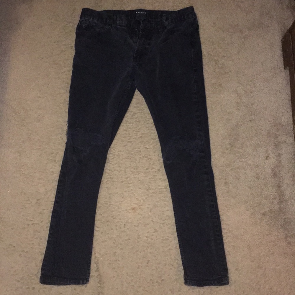 black distressed jeans